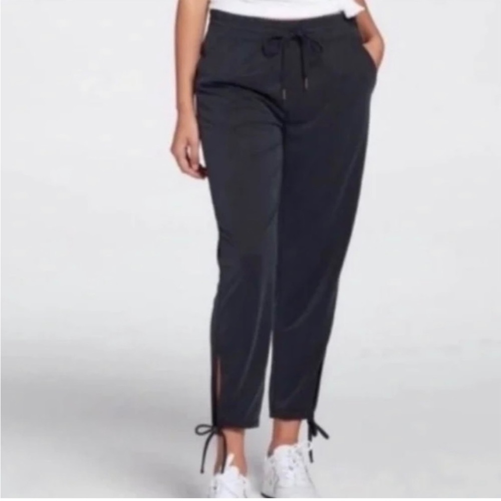 Calia by Carrie Underwood Journey Sandwash tie jogger pants